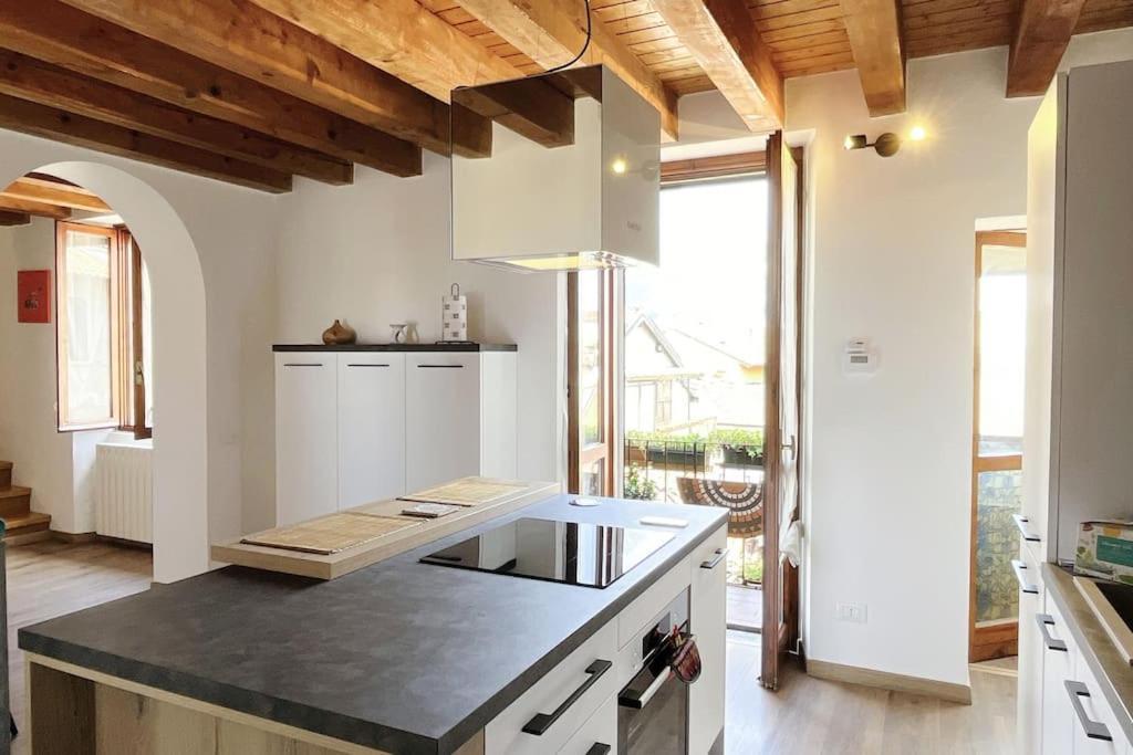 Nest On The Roofs - Affitti Brevi Italia Apartment เลคโค ภายนอก รูปภาพ