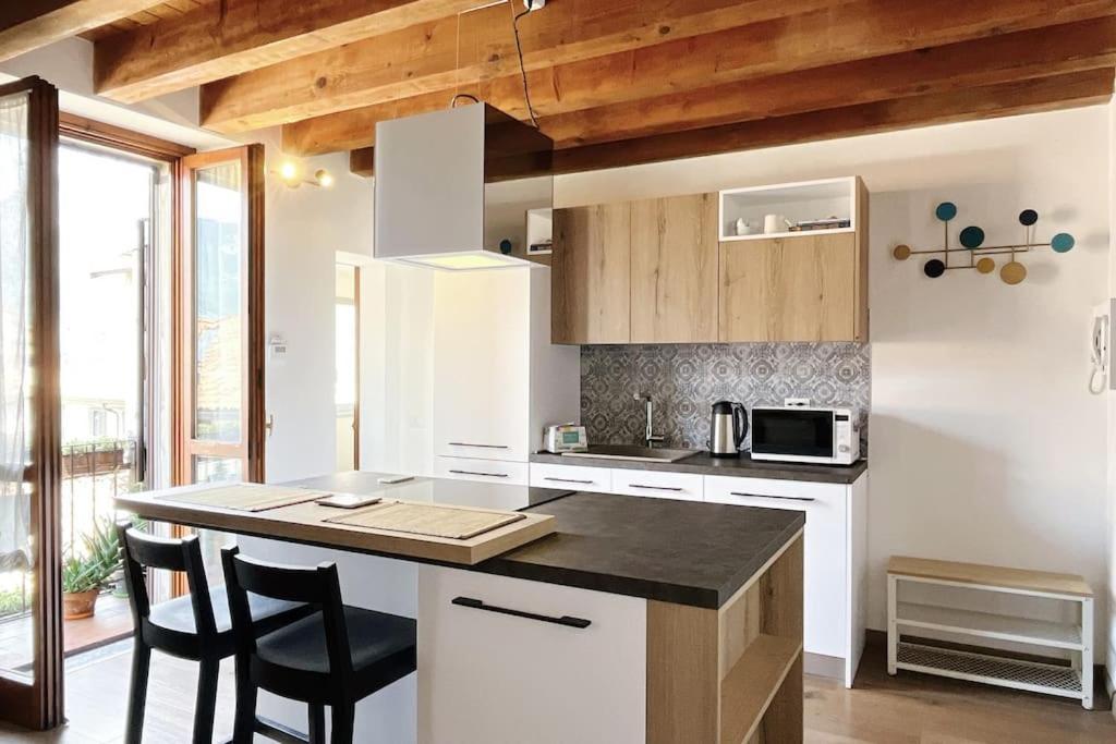 Nest On The Roofs - Affitti Brevi Italia Apartment เลคโค ภายนอก รูปภาพ