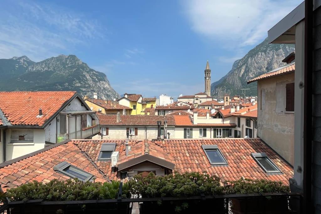 Nest On The Roofs - Affitti Brevi Italia Apartment เลคโค ภายนอก รูปภาพ