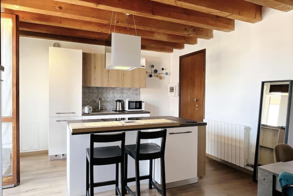 Nest On The Roofs - Affitti Brevi Italia Apartment เลคโค ภายนอก รูปภาพ